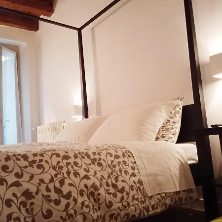 Πανσιόν Moira